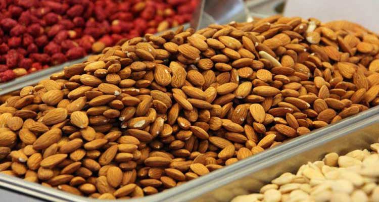 خواص بادام؛ ۱۴ خاصیت دارویی بادام و ارزش تغذیه‌ای آن برای سلامت بدن